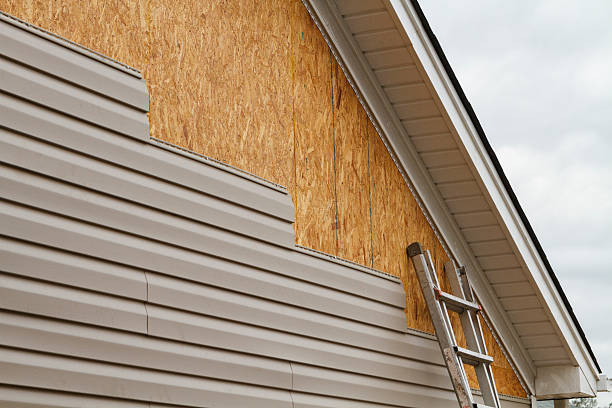 24/7 Emergency Storm Damage Siding Repair experts in Beverly, OH